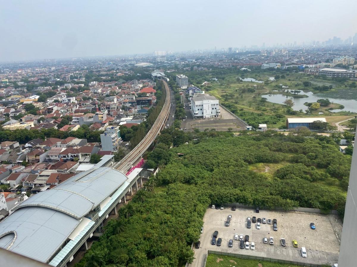 Callia Apartement Golf View Pulo Mas Jakarta Timur Εξωτερικό φωτογραφία