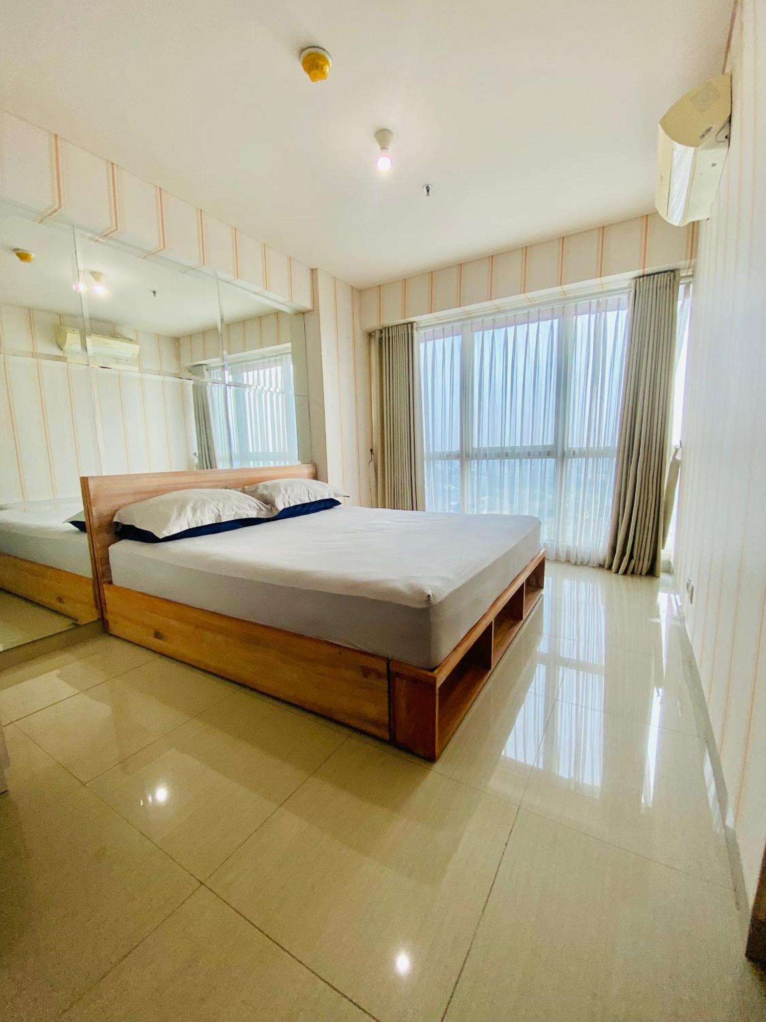 Callia Apartement Golf View Pulo Mas Jakarta Timur Εξωτερικό φωτογραφία